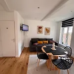 Victorias House Ξενοδοχείο με διαμερίσματα 3*