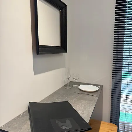 Victorias House Aparthotel 3*