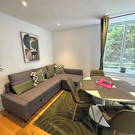 Victorias House 公寓式酒店