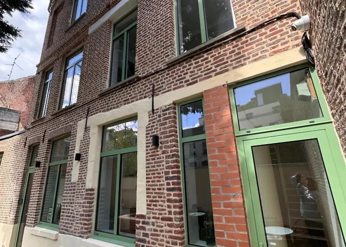 Victorias House Apartahotel Lila